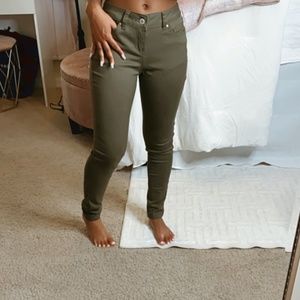 ARMY GREEN SKINNY JEANS